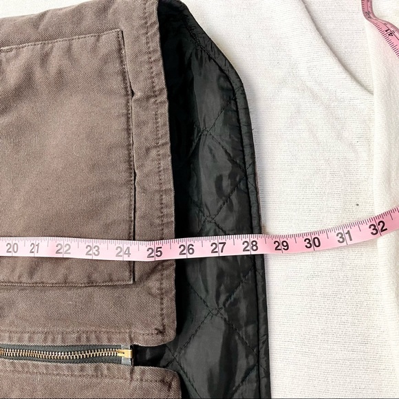 Carhartt Brown Vest with Black Collar - Picture 8 of 10